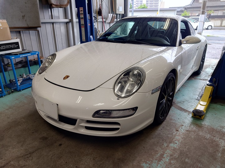 ポルシェ 997 911 ショックアブソーバー一式 持ち込み 交換